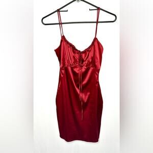 Sexy Red Satin Mini Dress – Adjustable Tie Neckline, Stretchy M (Fits S/M)